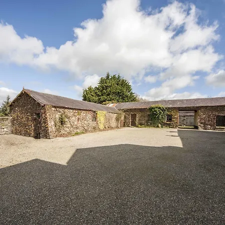 Clone House 4* Aughrim