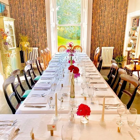 Clone House فندق آغهريم