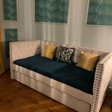 Clone House Hotel 4*