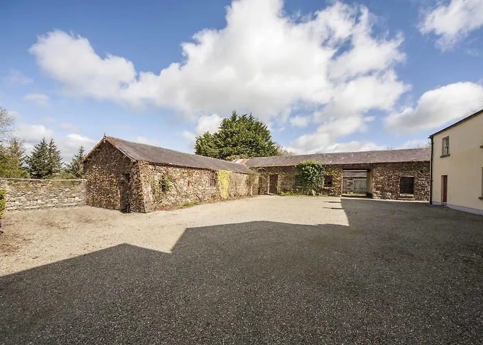 Clone House 4* Aughrim