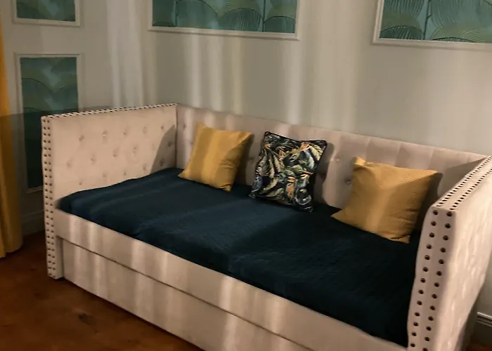 Clone House Hotel 4*